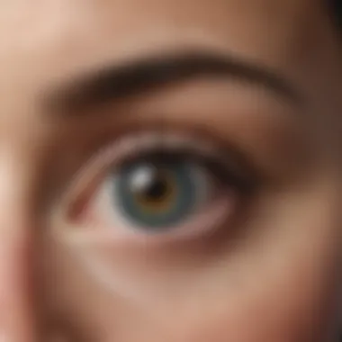 Exploring Treatment Options for Concurrent Arthritis and Eye Issues Graphic illustrating treatment options for patients with arthritis and eye issues